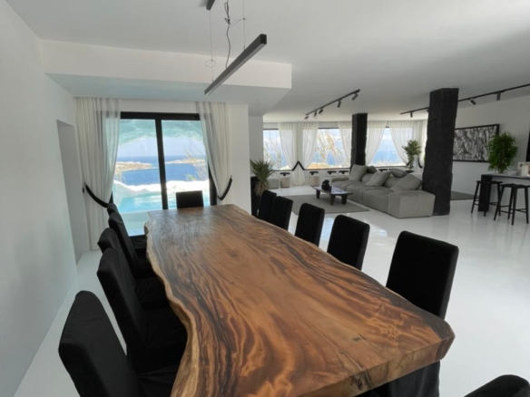 Mykonos Town Black Villa