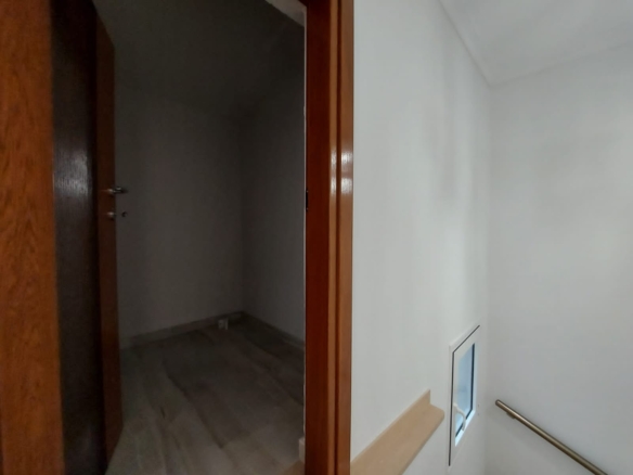 Maisonette 220 m2, Kalamaria