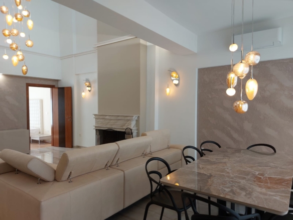 Maisonette 220 m2, Kalamaria