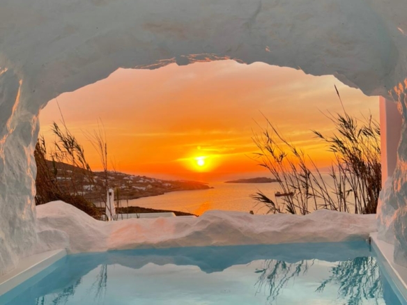 Mykonos Town Black Villa