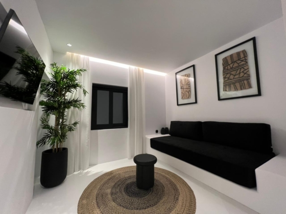 Mykonos Town Black Villa