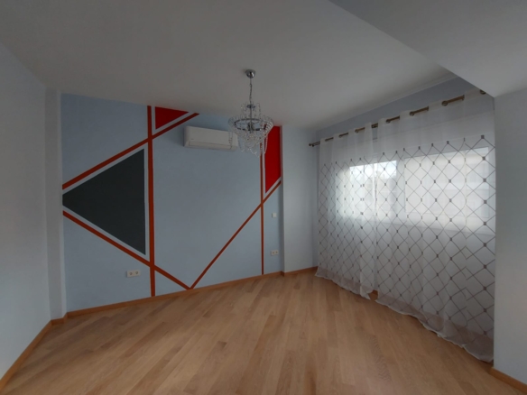 Maisonette 220 m2, Kalamaria