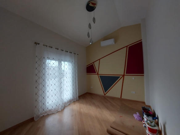 Maisonette 220 m2, Kalamaria