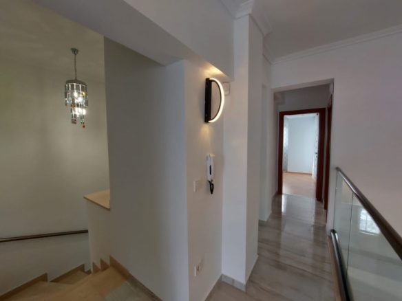 Maisonette 220 m2, Kalamaria