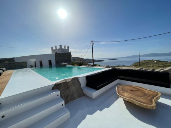 Mykonos Town Black Villa