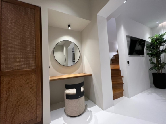 Mykonos Town Black Villa