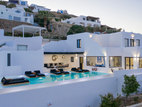 Psarrou Villa