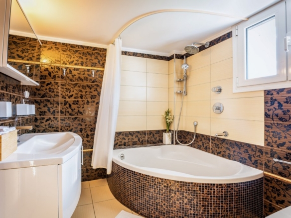 Seafront Mansion in Chalkidiki
