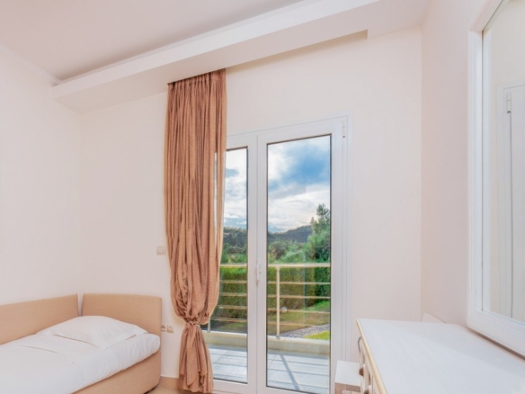 Seafront Mansion in Chalkidiki