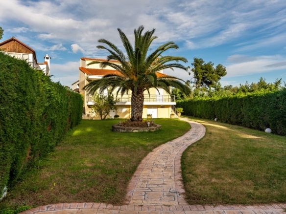 Seafront Mansion in Chalkidiki