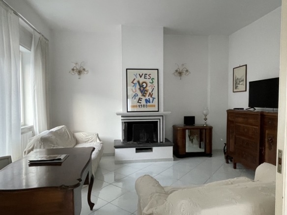 Unique apartment for sale in Minori ,Amalfi Coast