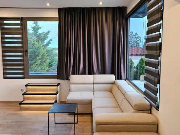 Amazing steel house in Halkidiki